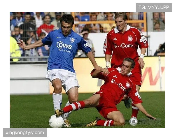 从斯图加特青训到拜仁核心：穆西亚拉的跃迁路径与成长机制解析